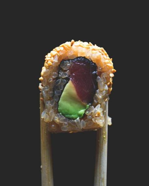 41. California Maguro Abokado