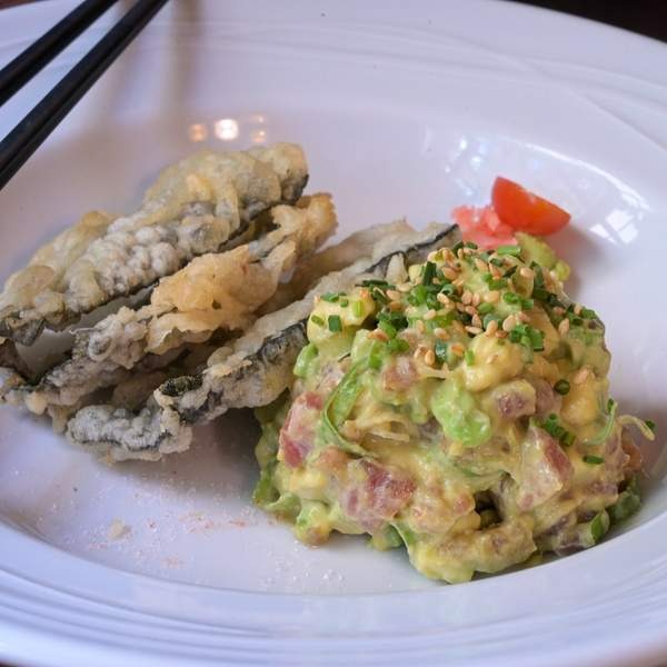 38. Tartar Yaki Nori Sake