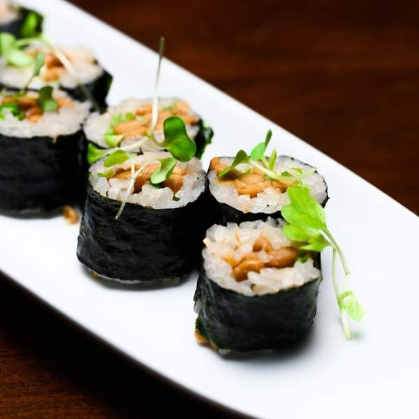 14. Natto Maki (8 piezas)