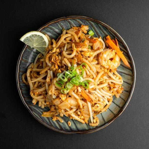 57-a. Piri kara udon con Pollo