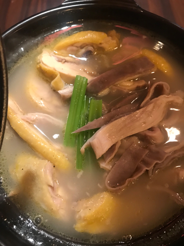 胡椒猪肚鸡/Poulet à la poitrine de porc et aux poivrons