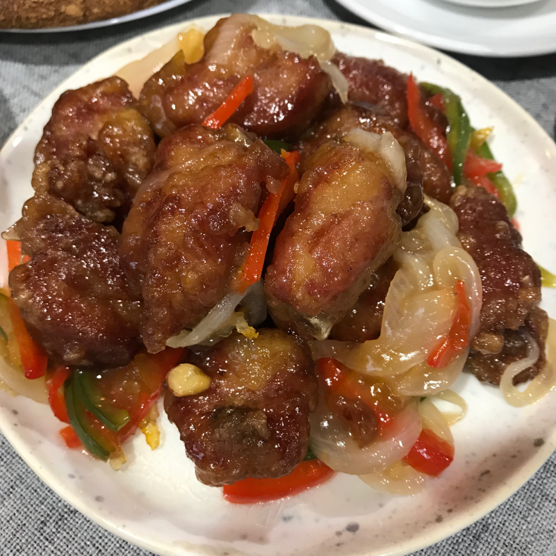 蜜香柚子骨/Travers de porc sauce Pamplemousse