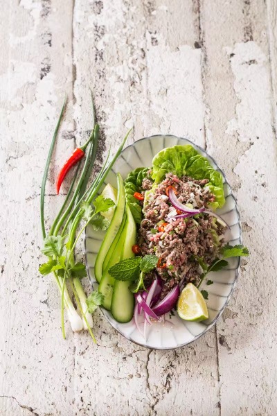 SA1. Salade de boeuf Thai épicée