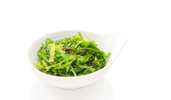 E04. 紫菜沙拉 Salade d'algues japonais
