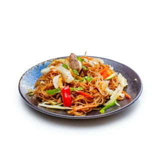 45. Yakisoba de fideos de Arroz