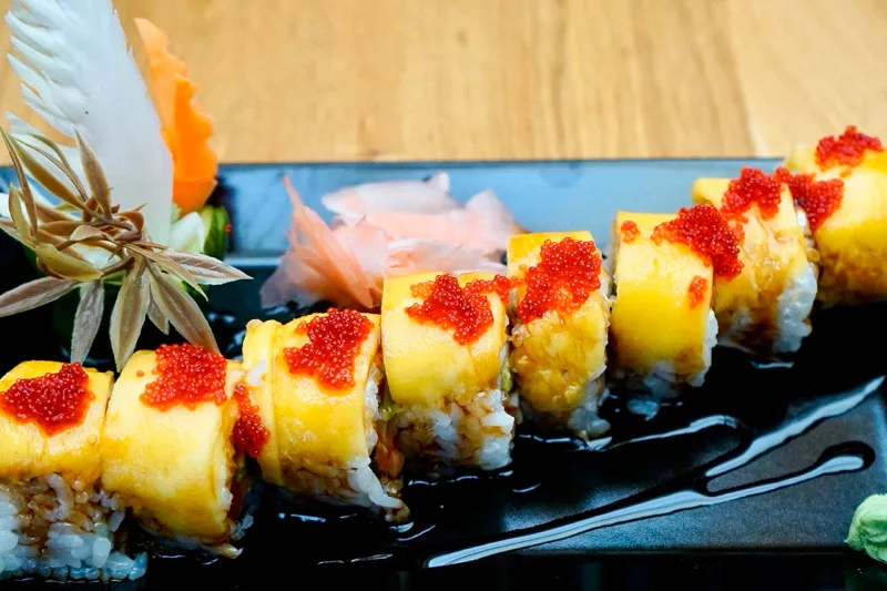 MANGO DREAM ROLL