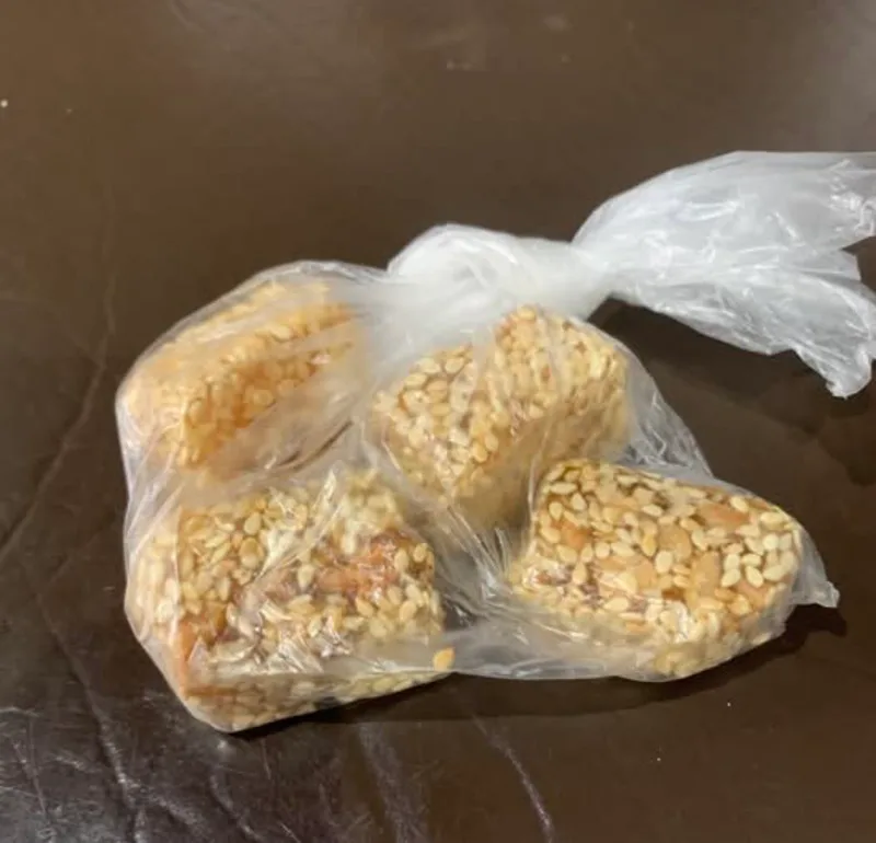 nougat sésames 4pieces